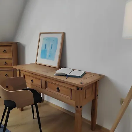 Seaview Apartament *